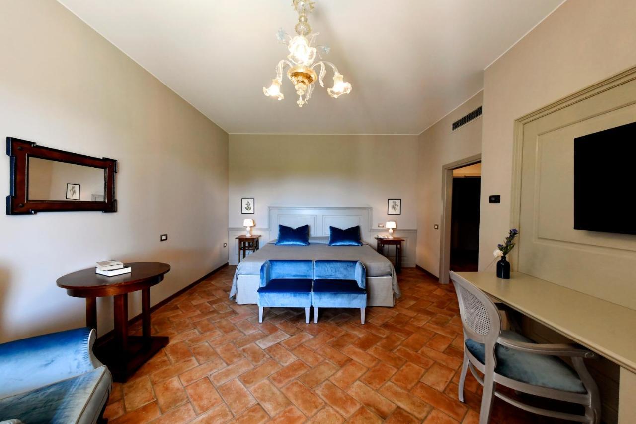 Hotel Santa Barbara