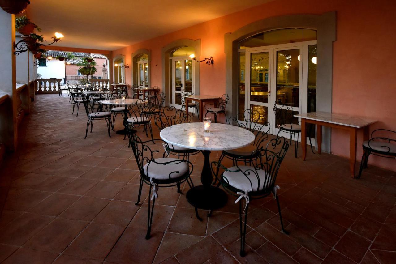 Santa Barbara Hotel